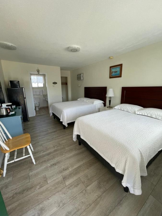 Empire Motel